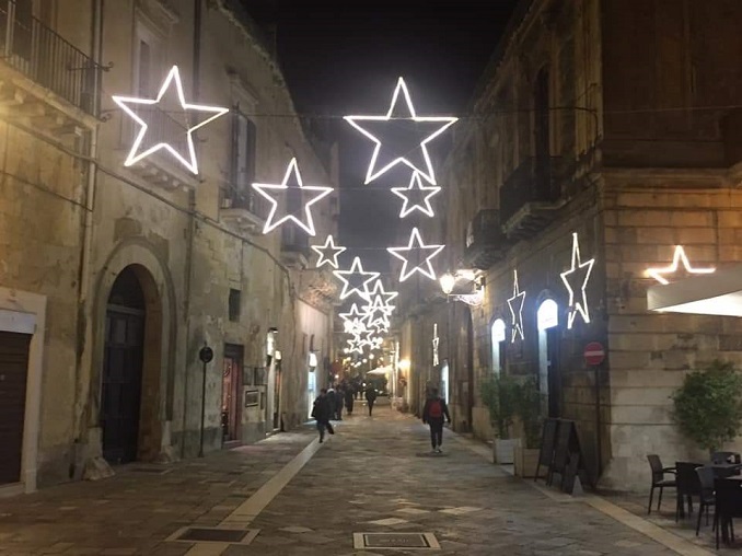 Natale Lecce.Viabilita Di Natale A Lecce Le Osservazioni Di Confcommercio
