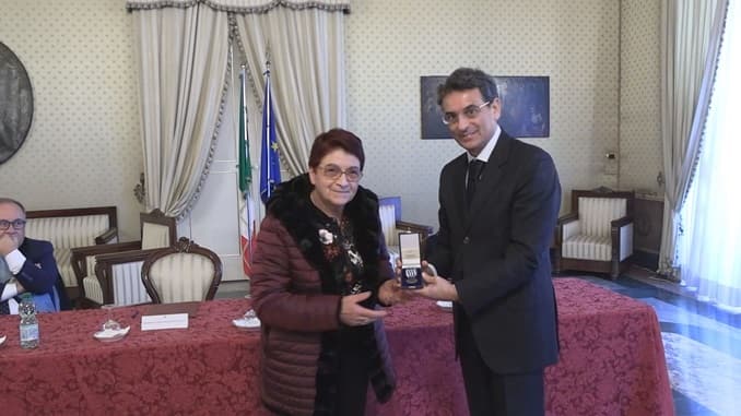 Consegnate 27 medaglie d'onore ai familiari dei deportati