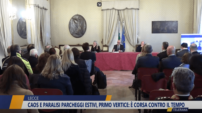 Caos e paralisi parcheggi estivi, primo vertice: è corsa contro il tempo