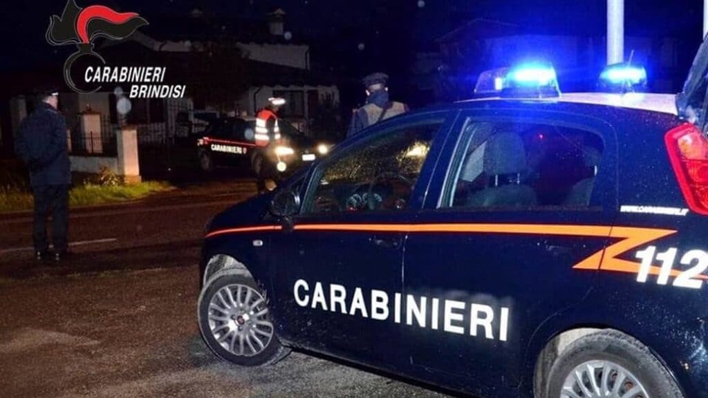Agguato mortale: ucciso un 55enne, ferito il fratello