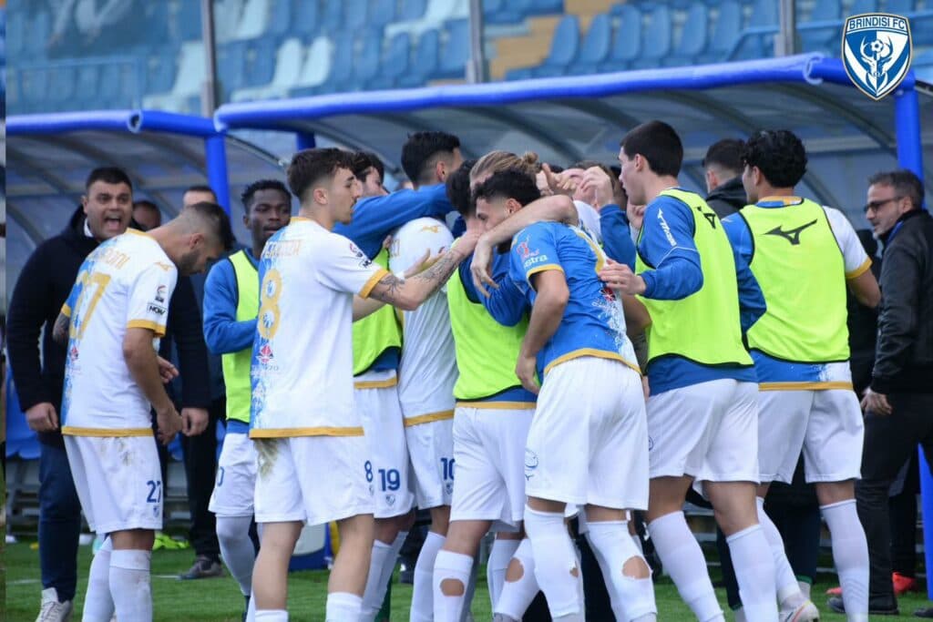Brindisi, col Sorento per l'orgoglio