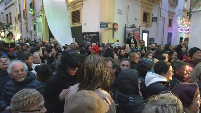 Carnevale, in scena "La morte te lu Titoru" strozzato da una polpetta