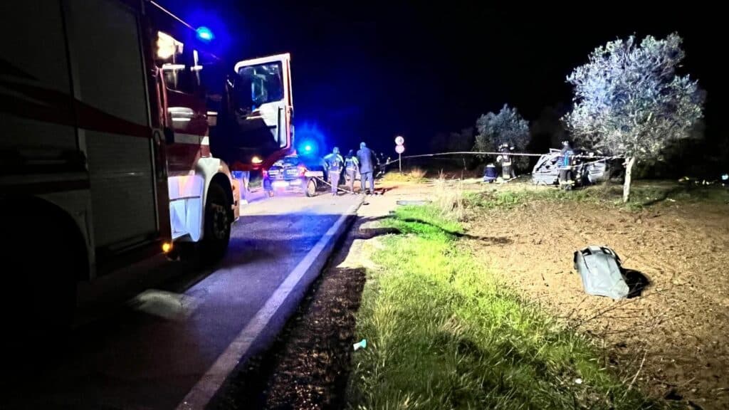 Due ragazzi hanno perso la vita in un incidente alle porte di Mesagne