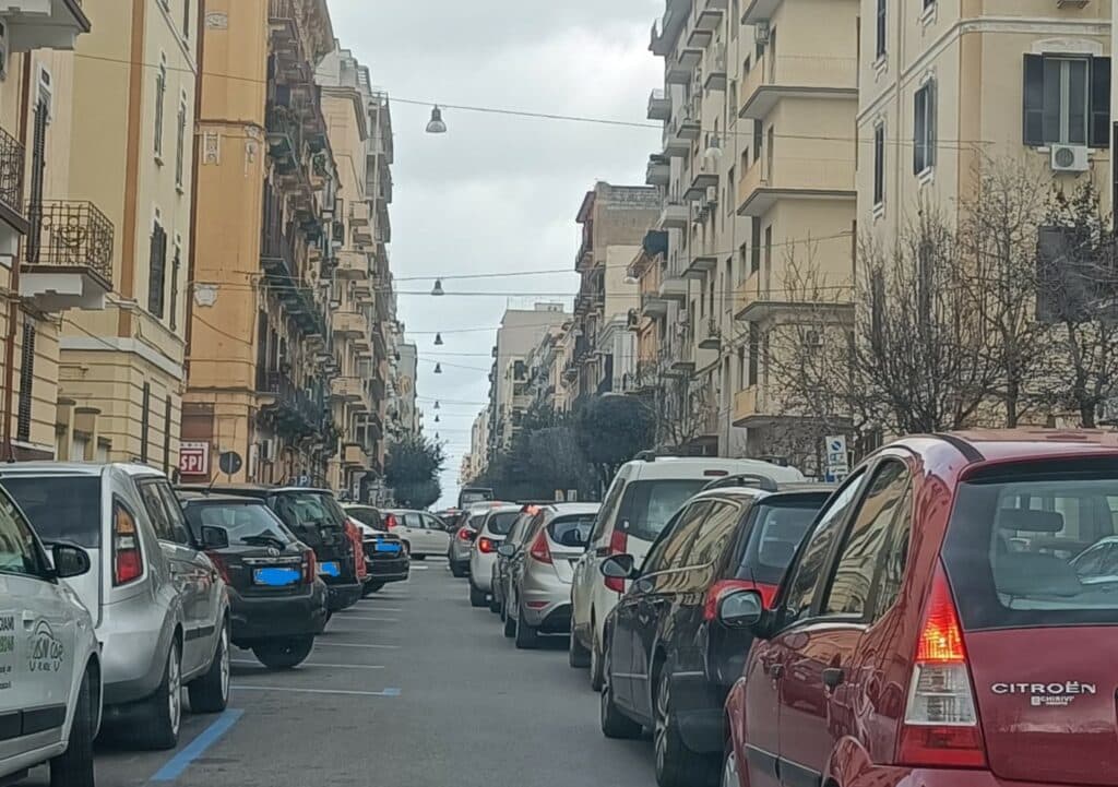 Incidenti e traffico in tilt in centro: disagi per gli automobilisti
