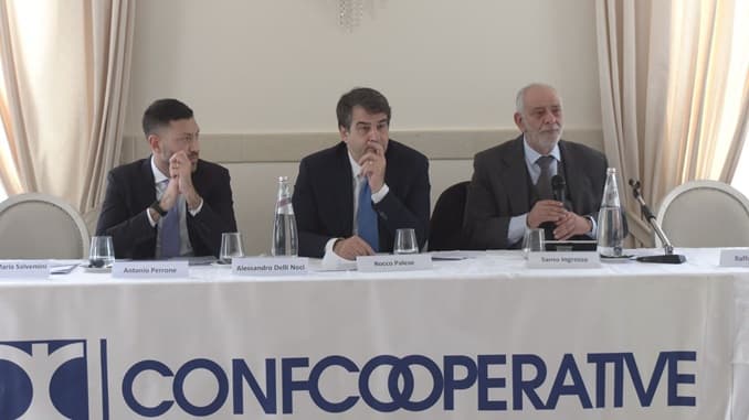 La cooperazione come elemento di spinta del tessuto sociale