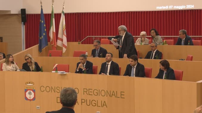 Habemus Giuntam! Bilancio ad Amati, Sanità a Piemontese