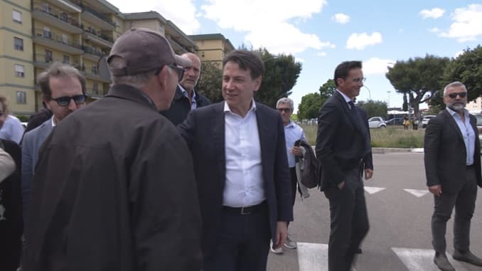 Verso le urne, arrivano i big: Conte lancia l'alleanza con Salvemini