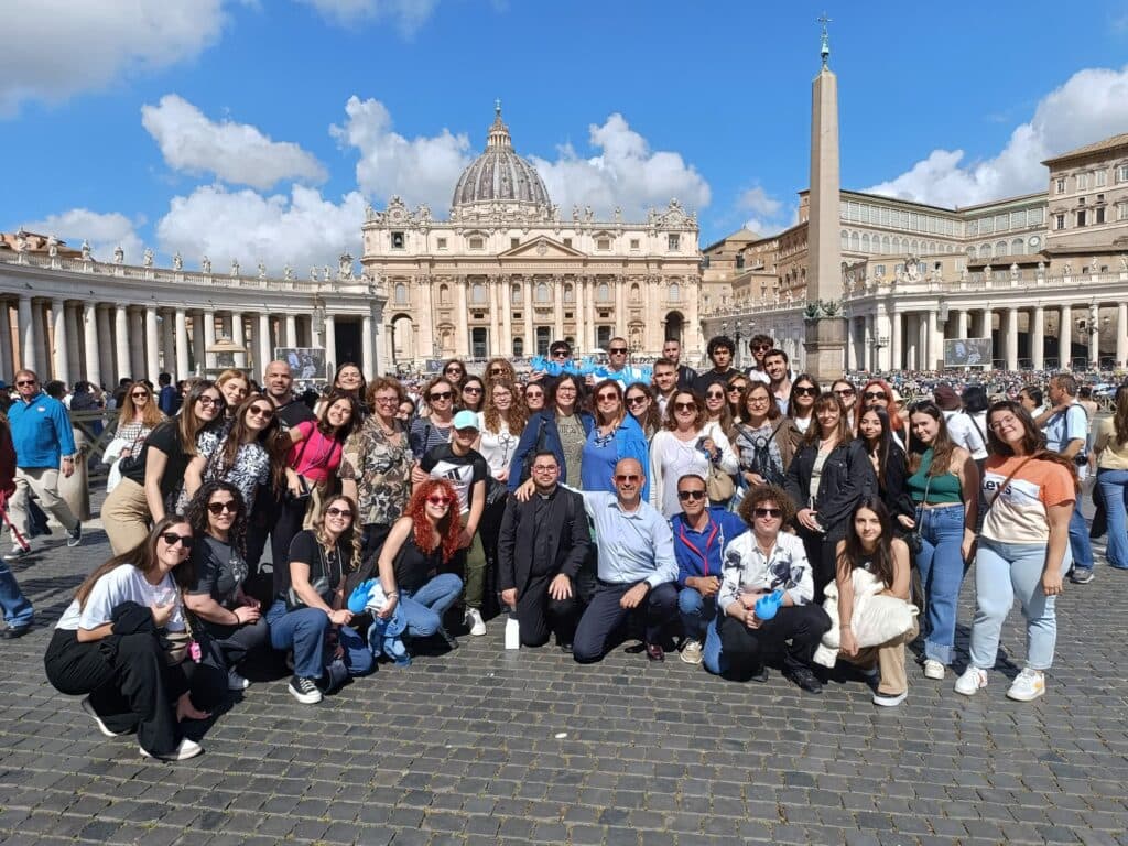 Futuri infermieri e fisioterapisti di Brindisi ricevuti dal Papa