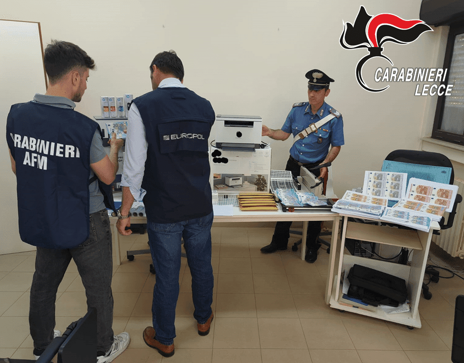 Distribuiva online banconote false in Italia e all'estero: arrestato
