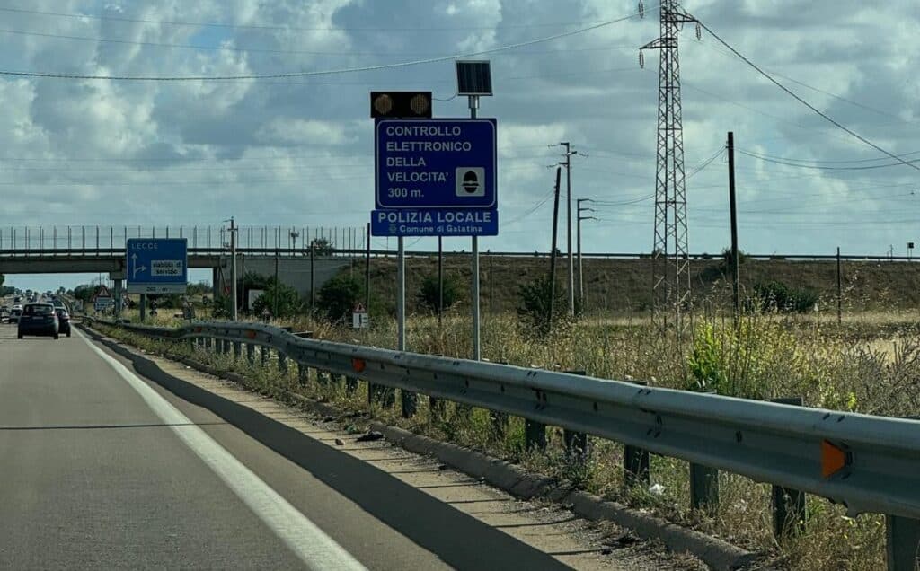 Autovelox privo di certificati, giudice annulla verbali