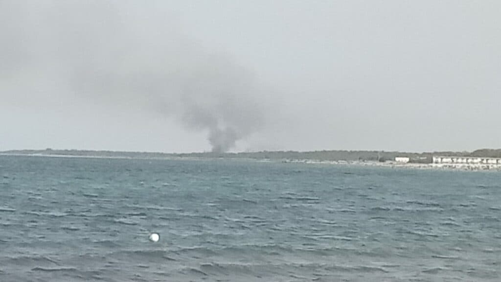 Due gli incendi a Le Cesine. E' caccia al piromane