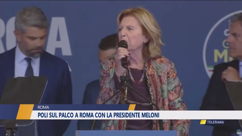 Poli sul palco a Roma con la premier Meloni parla anche di Lecce