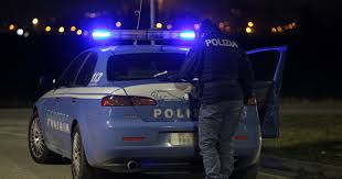 Trovato in una pozza di sangue, grave un 39enne