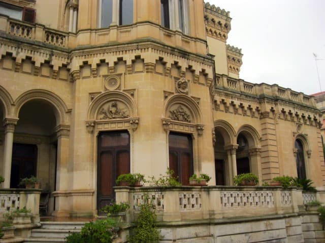 Investitori israeliani acquistano  la storica Villa Indraccolo