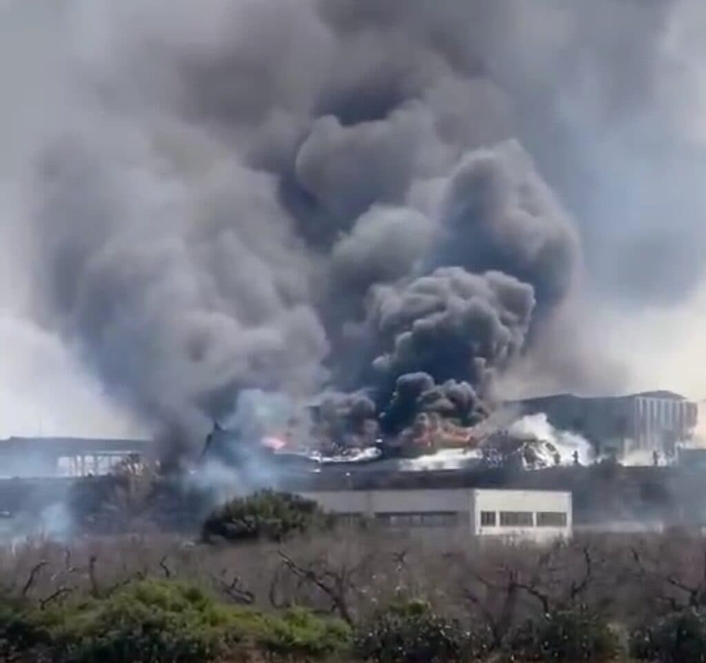 Vasto incendio tra Tricase e Miggiano: vigili del fuoco al lavoro