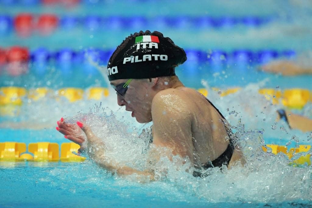 Olimpiadi, finale dei 100 rana femminili: Benedetta Pilato sfiora il podio