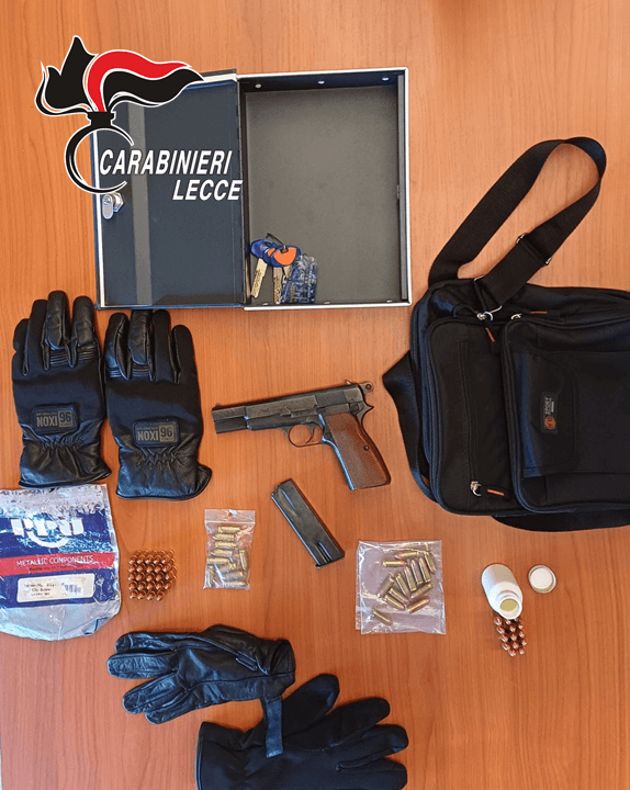 Atti intimidatori a Cavallino. Scattano perquisizioni: due arresti