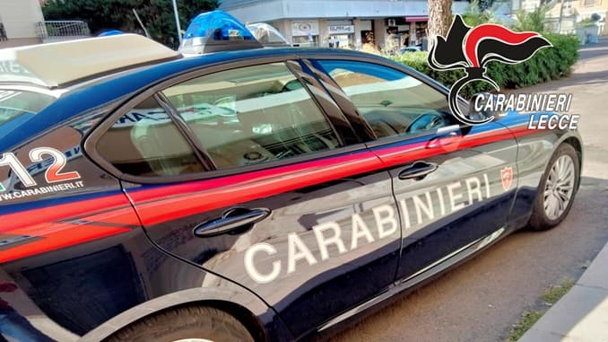 Lite e spari in strada, 48enne affronta compagno ex moglie