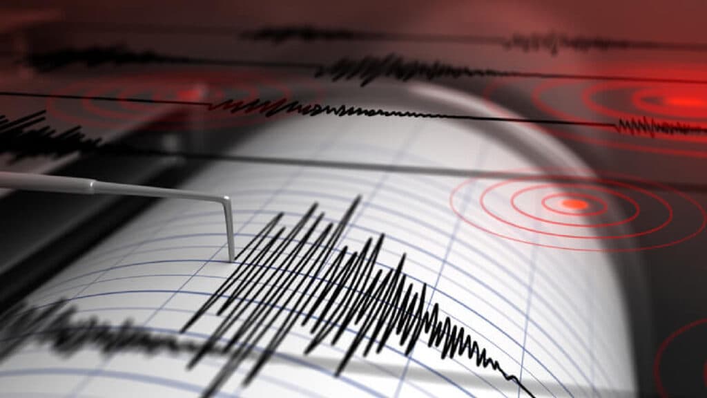 Terremoto 6.2 al largo della Calabria, avvertito in tutto il Sud