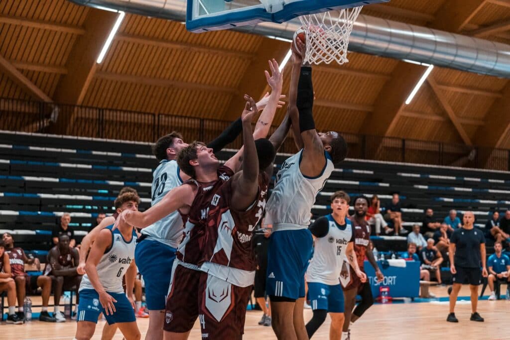 Basket A2, domenica storica, ecco il derby Brindisi - Nardò