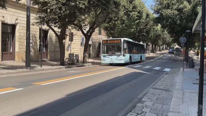 Via XXV luglio, parte il cantiere. Commercianti preoccupati