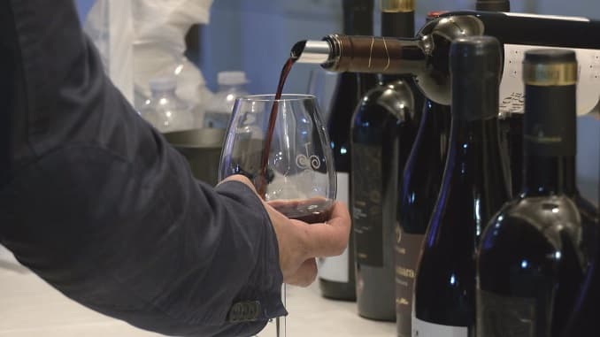 Sabato sera inebriante con “Negroamaro Masterclass”: ospite l'attore Ettore Bassi