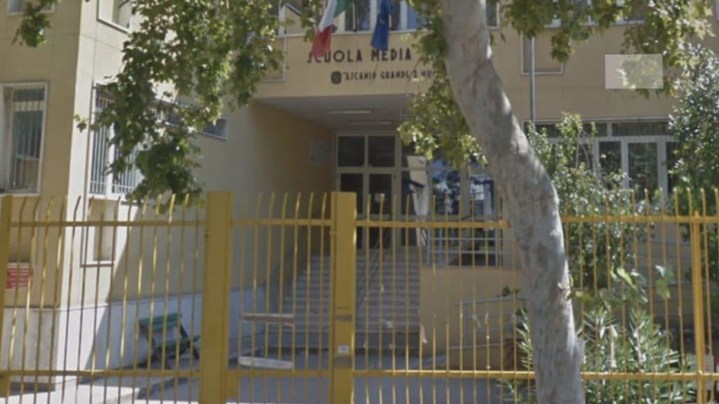 Rubano materiale scolastico e la "Fondazione BPP -  Giorgio Primiceri"  regala 8000 euro