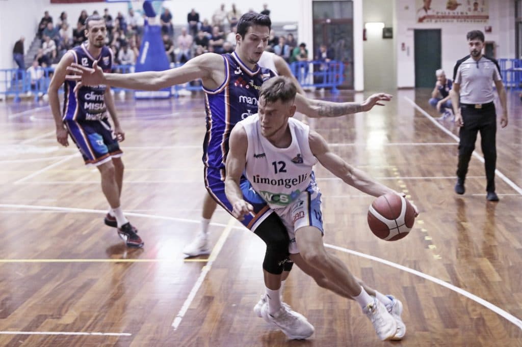 Monopoli stoppa la striscia positiva della Dinamo Brindisi
