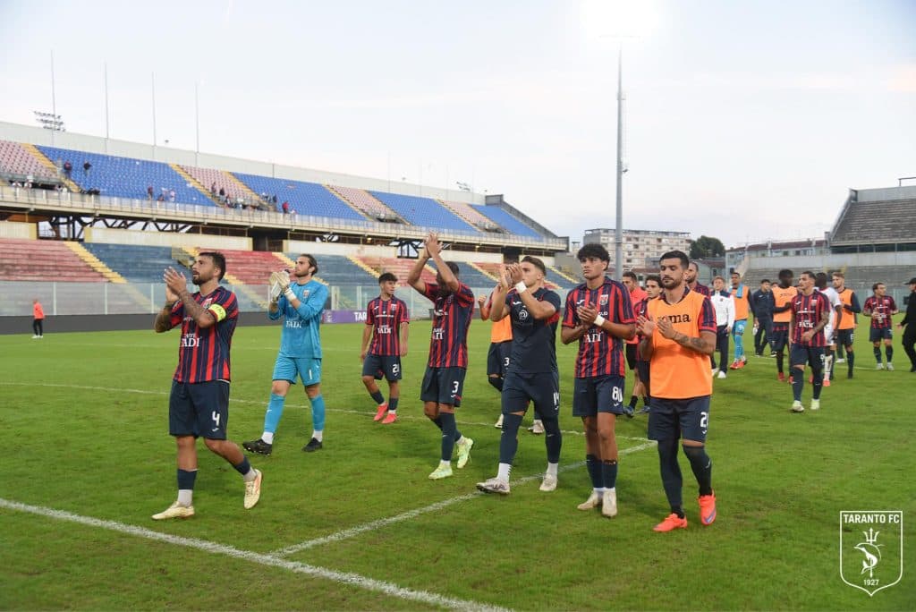 Il Taranto ad Avellino. Passo indietro Gautieri, Cazzarò in panchina