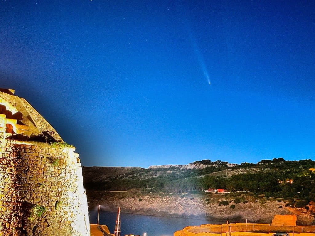 La stella cometa sul cielo di Porto Miggiano