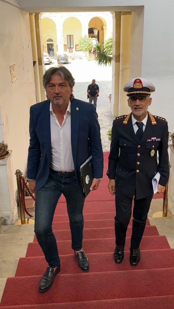 Viabilità critica in via Antonio Dell'Abate: si sollecitano interventi urgenti
