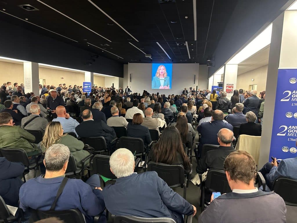 Il centrodestra unito lancia da Bari la sfida per le regionali
