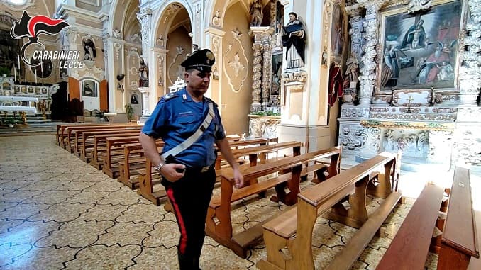 Furti di offerte nelle chiese, arrestato ladro seriale