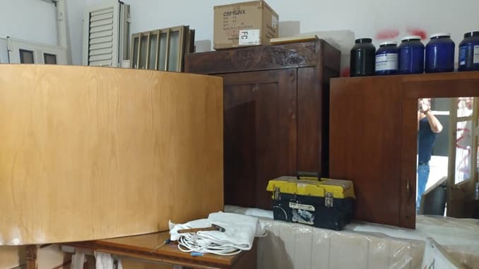 Imbarazzo in Consiglio Comunale per l'occupazione abusiva di un immobile comunale