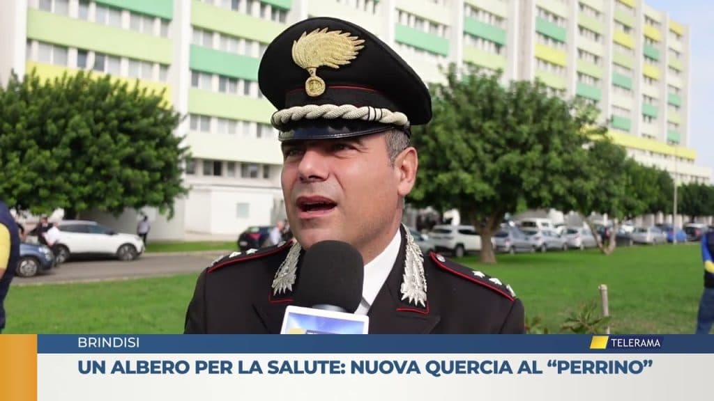 Un albero per la salute: nuova quercia al “Perrino” di Brindisi