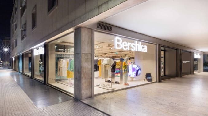 Tentato furto a Bershka, foglio di via per un 40enne