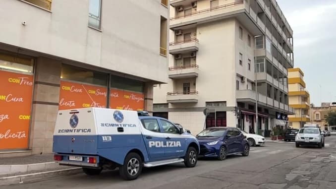 Caso Julie a Lecce: nuovi accertamenti sul computer della studentessa per fare luce sulla sua morte
