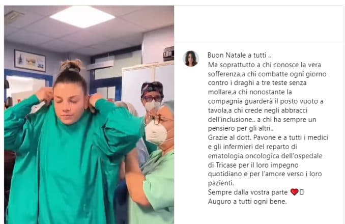 Emma Marrone in visita all'ospedale di Tricase