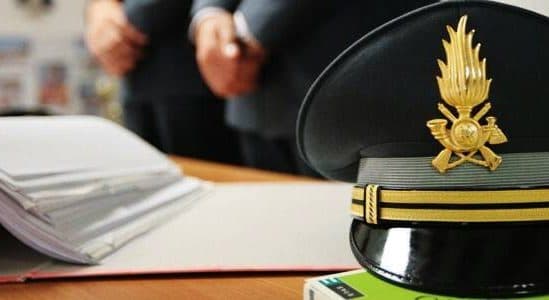 Fatture false e frode fiscale da 4 milioni: dieci arresti nel Barese