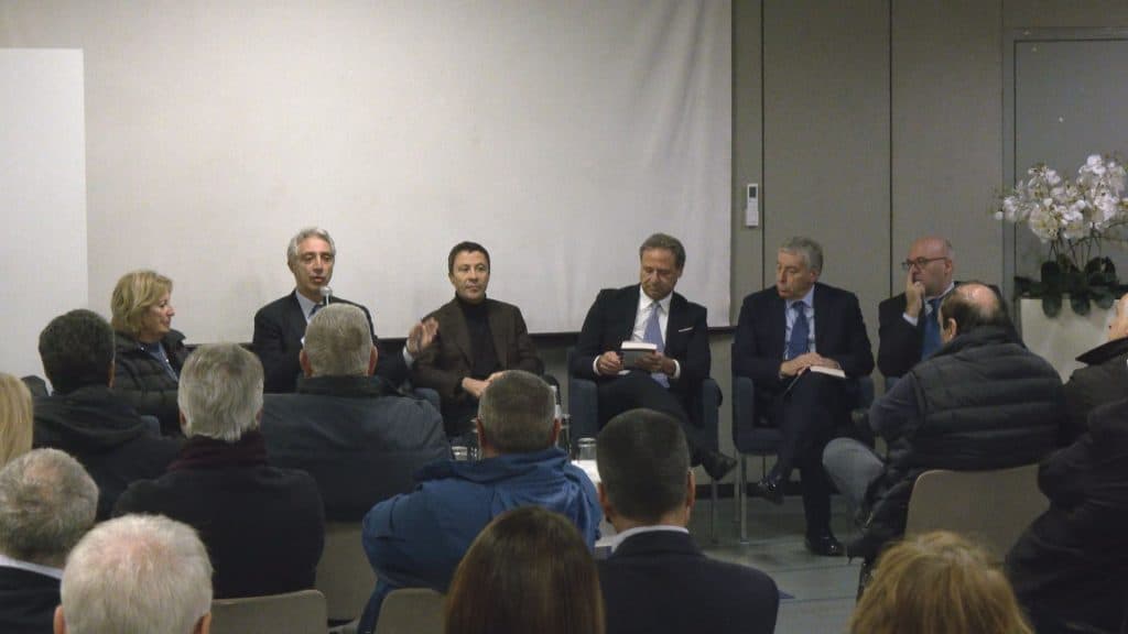 "Perché l'Italia è di destra", presentato a Lecce il libro di Italo Bocchino