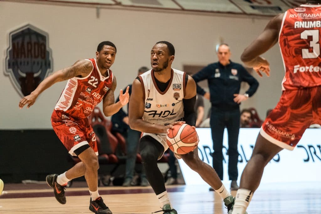 Basket A2, Rimini non lascia scampo a Nardò, sesta sconfitta di fila per il Toro