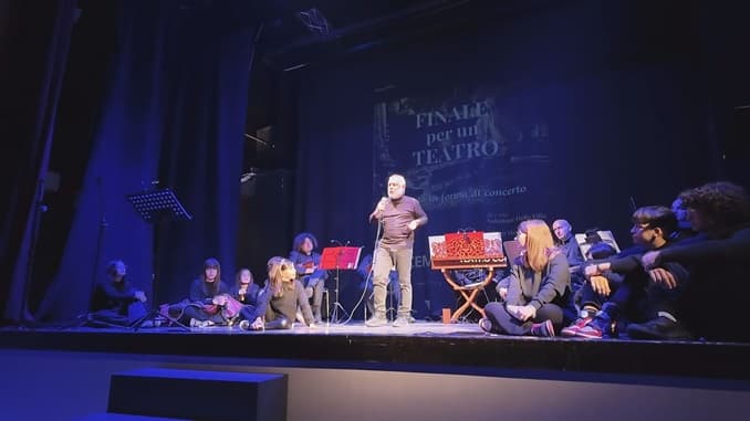 Perde un bando e così cala il sipario per la compagnia Salvatore Della Villa