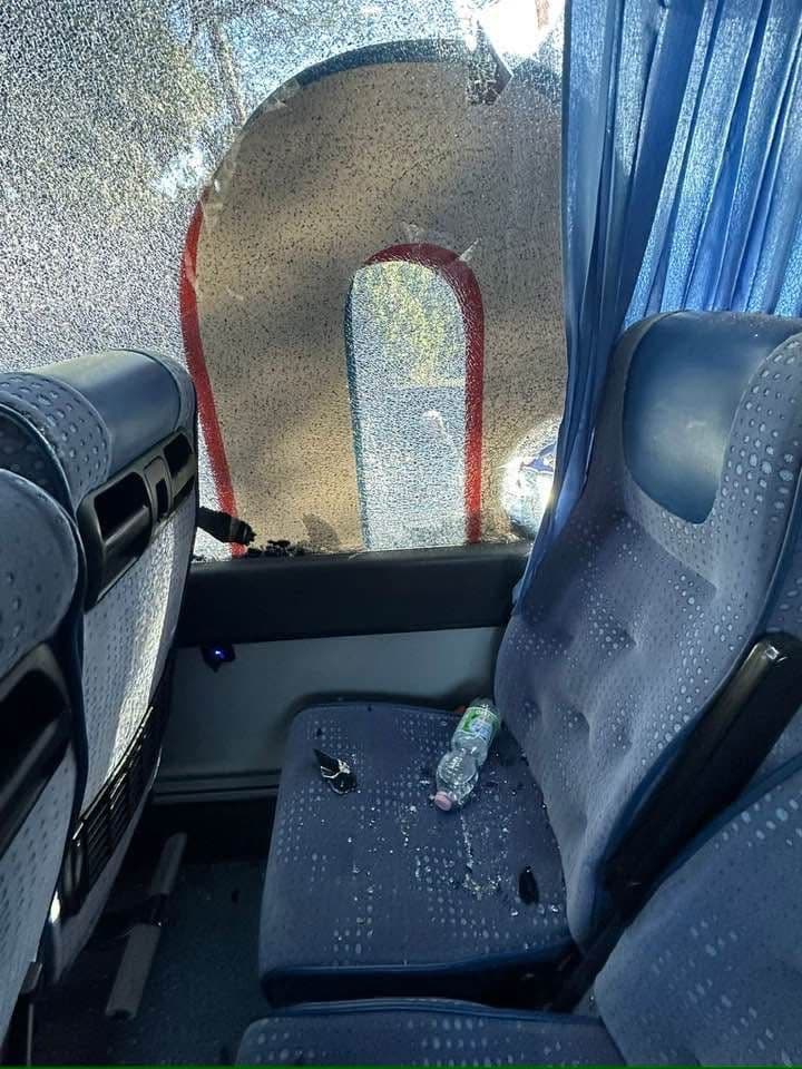 Pullman del Casarano Calcio preso a sassate: intervengono digos e carabinieri
