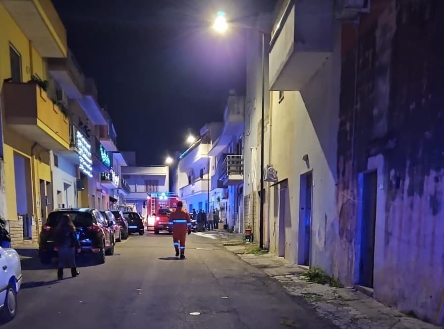 Aradeo, incendi accidentali in due abitazioni. Nessun ferito