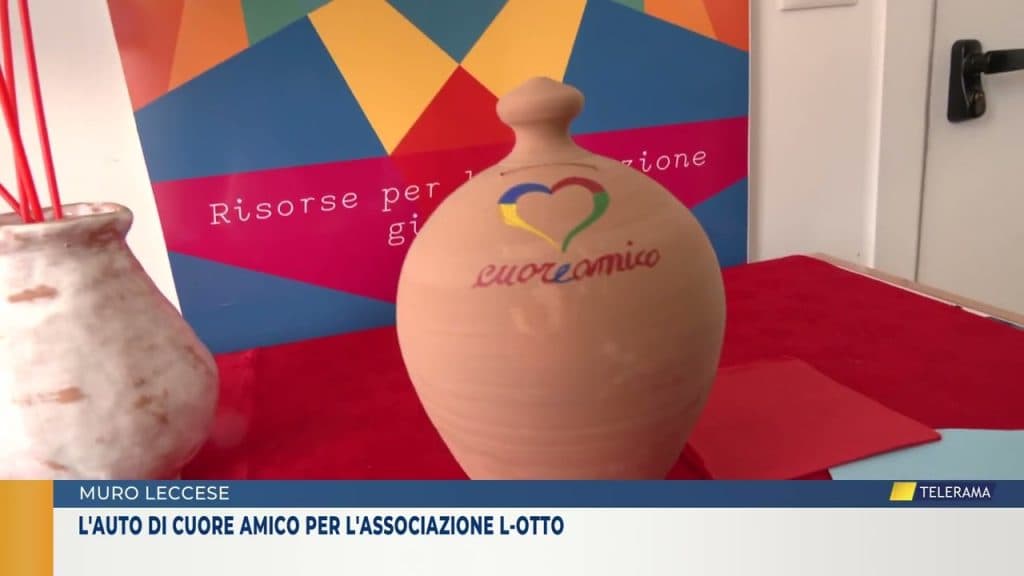 L'auto di Cuore Amico donata all'associazione L-Otto di Muro Leccese
