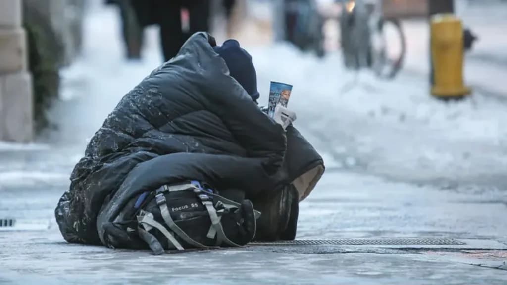 Emergenza freddo, sindaco Bari aumenta posti per senzatetto