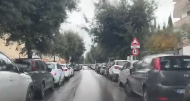 Furti d'auto, scatta l'allarme in via Lequile
