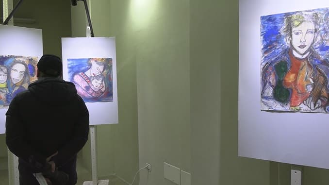 Il disegno nella ricerca pittorica: un successo la mostra di Elena Giannotta