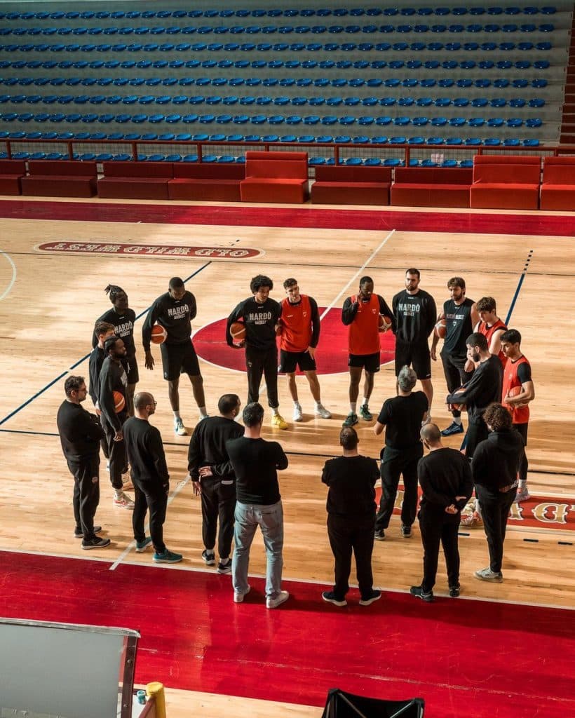 Nardò Basket, lavoro senza sosta, domenica trasferta a Cantù