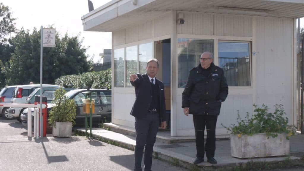 Pronto Soccorso Scorrano, ispezione Pagliaro: ingresso unico per barelle e utenti. Zero sicurezza e paziente esposti alle intemperie